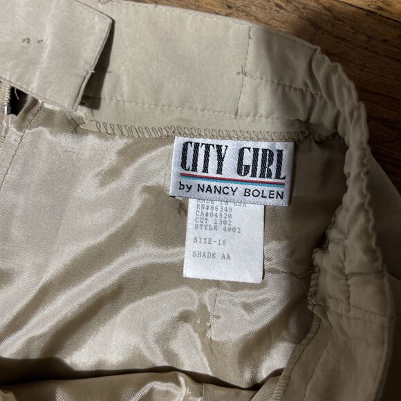 VTG NWT City Girl Bolen Skirt 18 Beige Modest Side Split Button Detail - Picture 3 of 7
